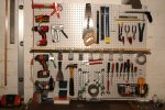 ściana z narzędziami